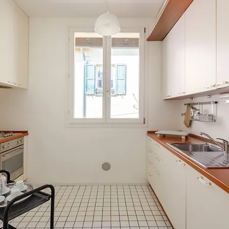 Santo Stefano Square Apartment Bologna Exterior photo