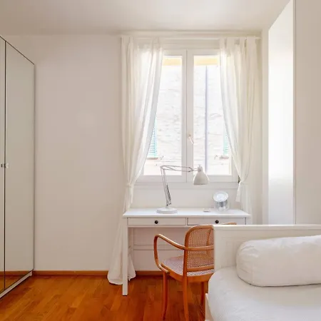 Santo Stefano Square Apartment Bologna Exterior photo